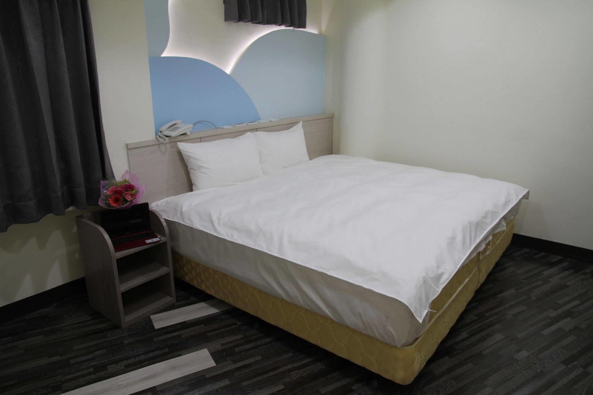 微旅時尚旅店 Hotell Douliu Eksteriør bilde